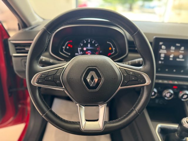 RENAULT Clio usata, con Autoradio digitale