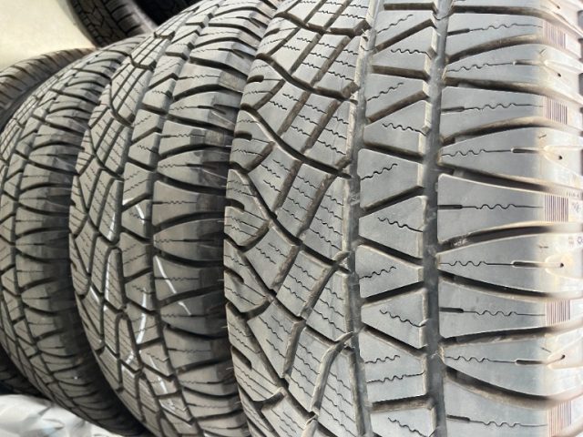TOYOTA Hilux usata, con Start/Stop Automatico