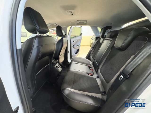 OPEL Grandland X usata, con Fari LED