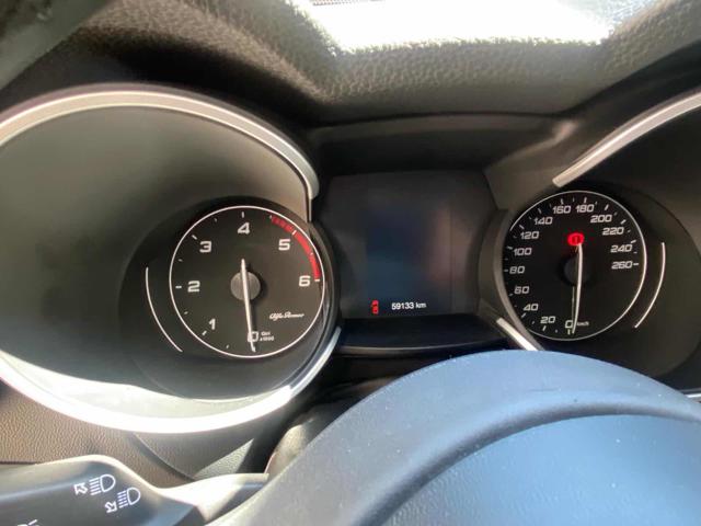 ALFA ROMEO Stelvio usata 6