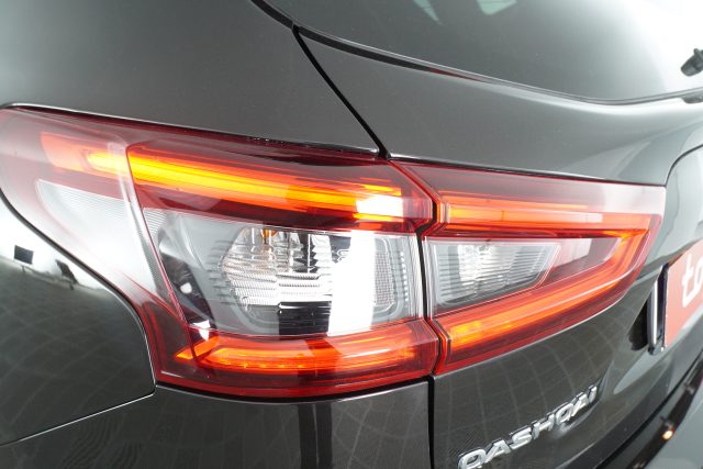 NISSAN Qashqai usata 10