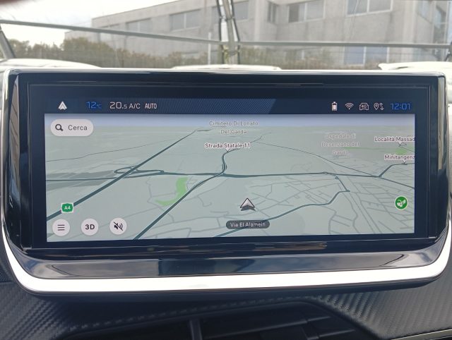 PEUGEOT 2008 usata, con Controllo automatico clima