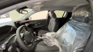 PEUGEOT 208 usata, con Controllo automatico clima