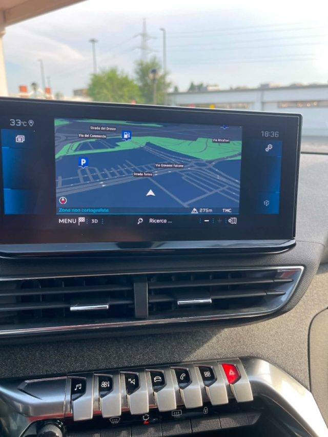 PEUGEOT 5008 usata, con Cerchi in lega