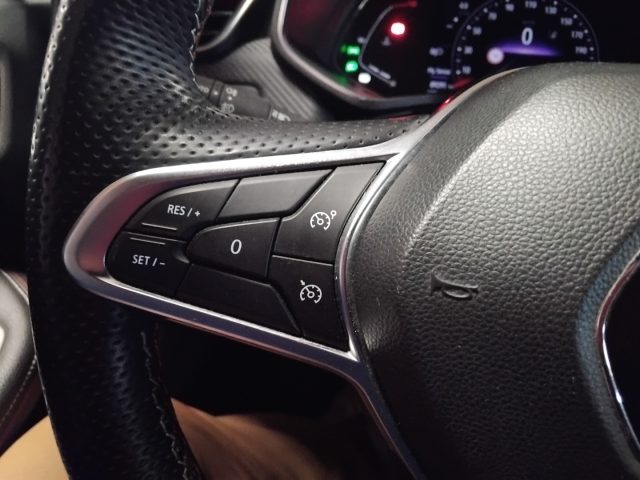 RENAULT Clio usata 27