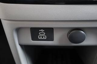 FORD Tourneo Custom usata, con Sedile posteriore sdoppiato