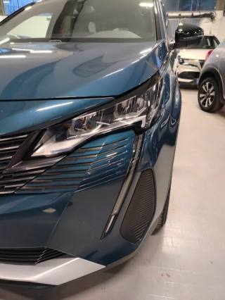 PEUGEOT 5008 usata, con Sistema di navigazione