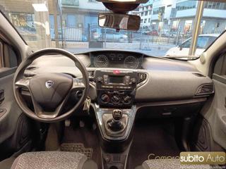 LANCIA Ypsilon usata, con Servosterzo