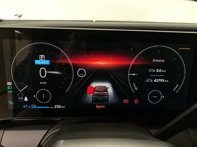 RENAULT Megane usata, con Fari LED