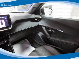 PEUGEOT 2008 usata, con Climatizzatore