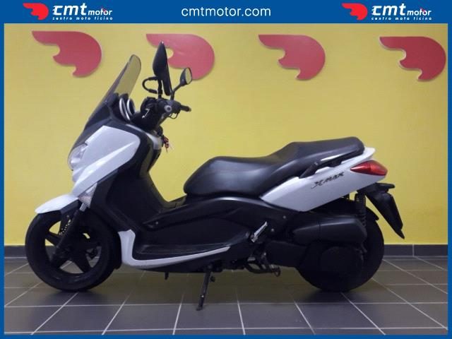 YAMAHA X-Max 250 usata 2
