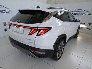 HYUNDAI Tucson usata, con Autoradio