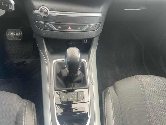 PEUGEOT 308 usata, con Fendinebbia