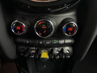 MINI Cooper SE usata, con Controllo automatico clima