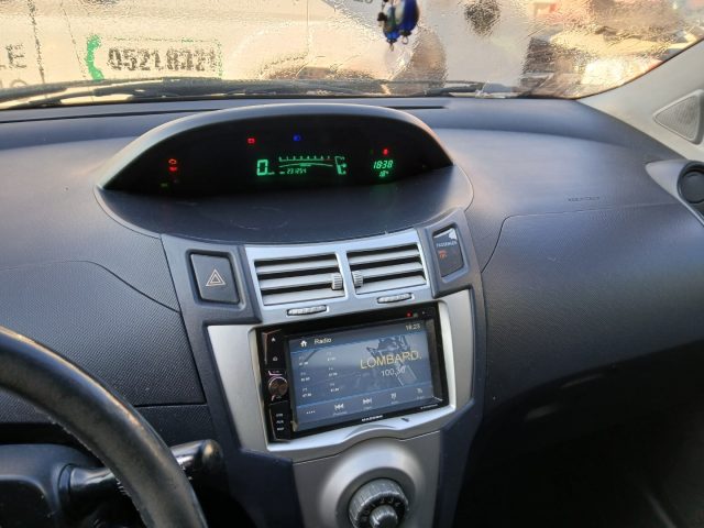 TOYOTA Yaris usata, con Airbag Passeggero