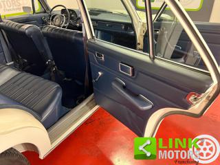 MERCEDES-BENZ 220 usata 28