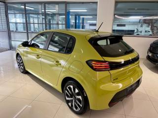 PEUGEOT 208 usata, con Boardcomputer