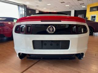FORD Mustang usata 8