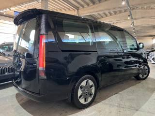 HYUNDAI Staria usata, con Alzacristalli elettrici