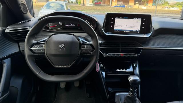 PEUGEOT 2008 usata, con Sistema di navigazione