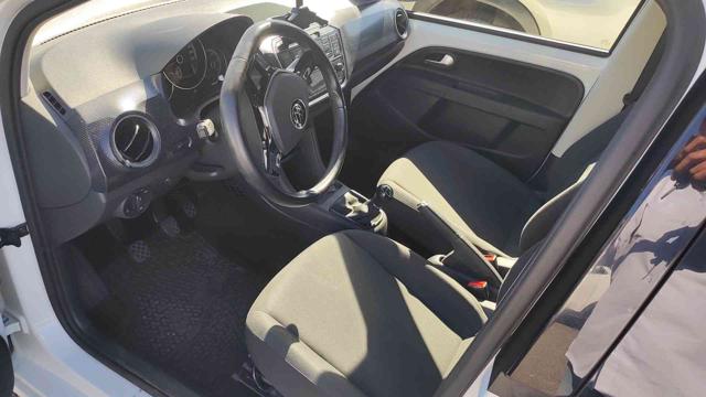 VOLKSWAGEN up! usata, con Alzacristalli elettrici