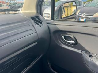 OPEL Agila usata, con Sedile posteriore sdoppiato