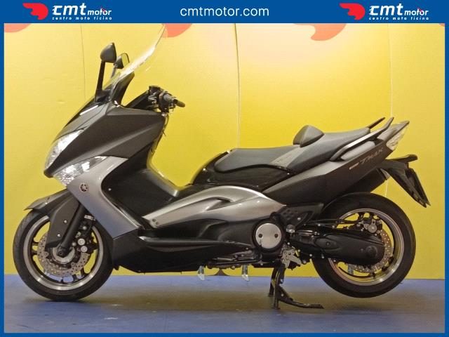 YAMAHA T-Max 500 usata 2