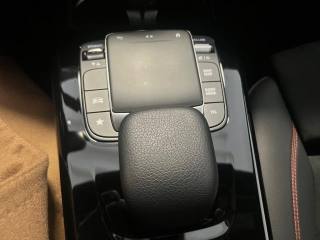 MERCEDES-BENZ A 250 usata, con Cronologia tagliandi