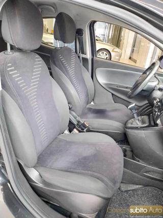 LANCIA Ypsilon usata 23