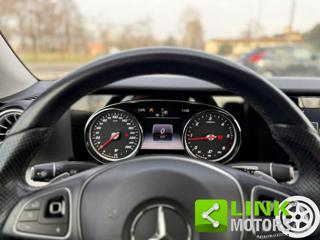 MERCEDES-BENZ E 220 usata, con Leve al volante