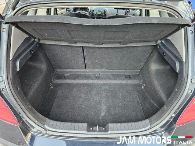 HYUNDAI i30 usata, con Fendinebbia