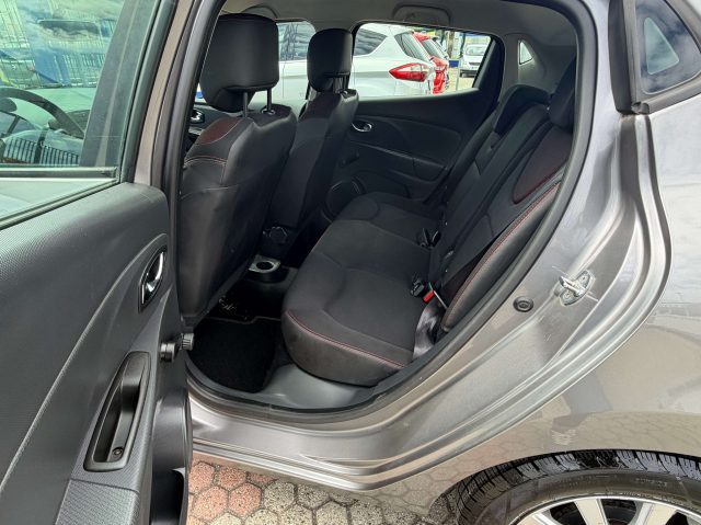 RENAULT Clio usata, con Climatizzatore