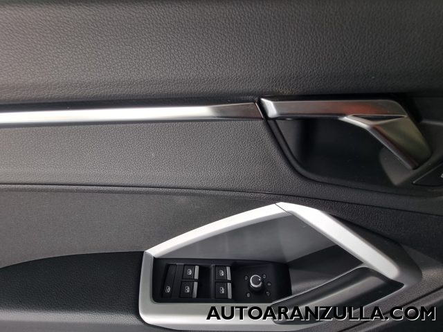 AUDI Q3 usata, con Sedile posteriore sdoppiato