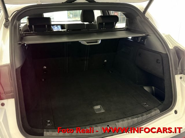 ALFA ROMEO Stelvio usata, con Autoradio digitale