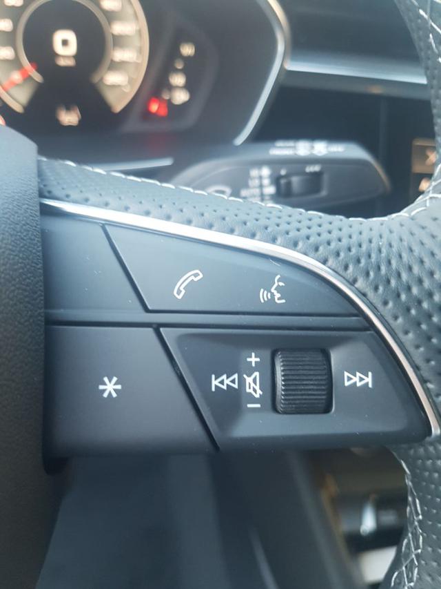 AUDI Q3 usata, con Park Distance Control