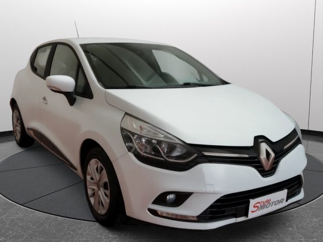 RENAULT Clio usata, con Airbag