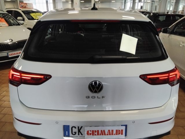 VOLKSWAGEN Golf usata, con Autoradio