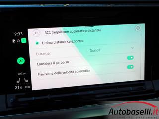 VOLKSWAGEN Multivan usata, con Climatizzatore automatico, 3 zone