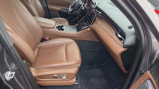 MASERATI Grecale usata, con Regolazione elettrica sedili