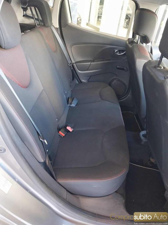 RENAULT Clio usata, con Airbag testa