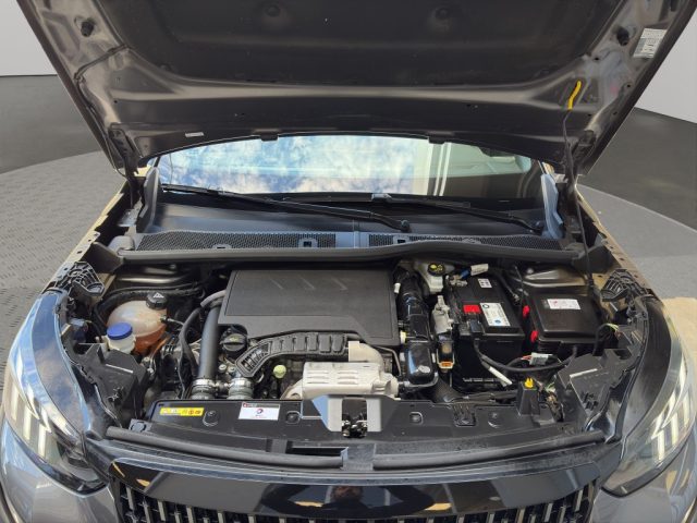 PEUGEOT 2008 usata, con Sospensioni sportive
