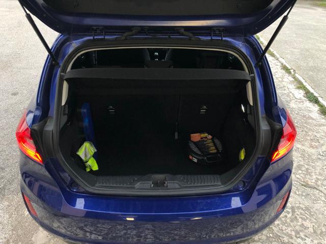 FORD Fiesta usata, con Autoradio