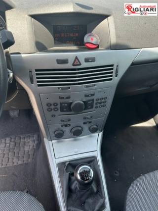 OPEL Astra usata 10