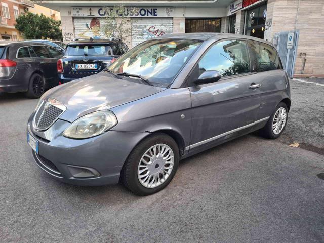 LANCIA Ypsilon usata, con ABS