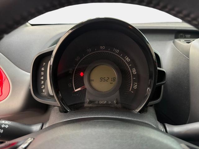 TOYOTA Aygo usata, con Controllo trazione