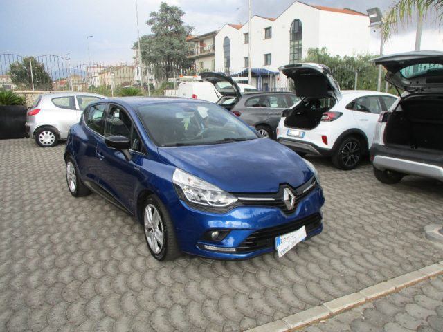 RENAULT Clio usata, con Alzacristalli elettrici