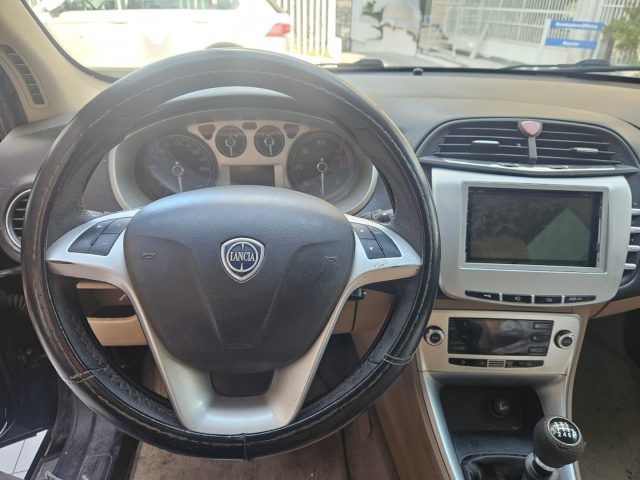 LANCIA Delta usata, con Cerchi in lega