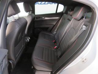 ALFA ROMEO Stelvio usata, con Controllo automatico clima