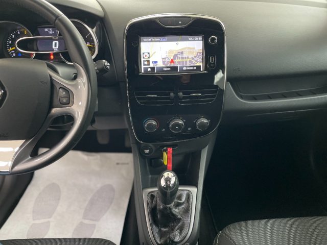 RENAULT Clio usata, con USB