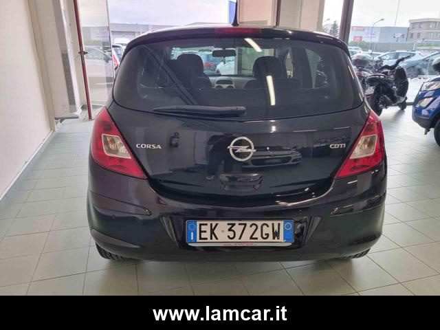 OPEL Corsa usata, con Boardcomputer